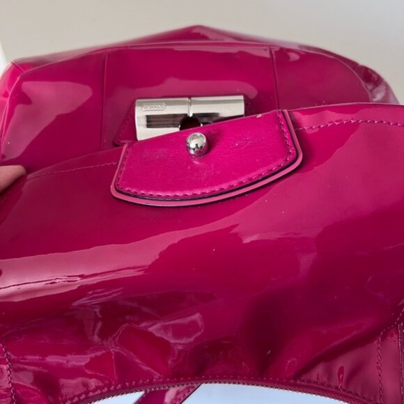 Coach KRISTIN PATENT LEATHER HOBO SILVER/RASPBERRY